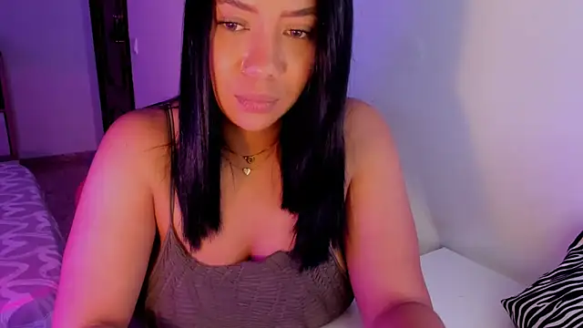 NicolePasqualott online show from 05-14-26, 06:37