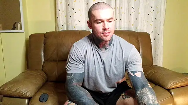 Snapshot of nathaniel_13 chatting on 07-31-26, 06:40 nathaniel 13 online show from 07-31-26, 06:40