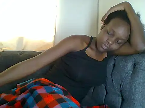 Snapshot of Sexylov25 chatting on 07-28-26, 08:43 Sexylov25 online show from 07-28-26, 08:43