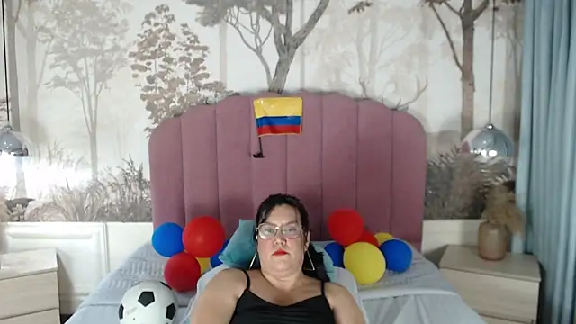 Sallydickinson online show from 07-02-26, 03:40