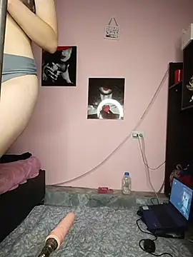 Snapshot of hanna_horny77 chatting on 07-31-26, 03:44 hanna horny77 online show from 07-31-26, 03:44