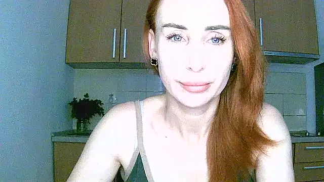 Snapshot of AimeeAlan chatting on 06-24-26, 10:25 AimeeAlan online show from 06-24-26, 10:25