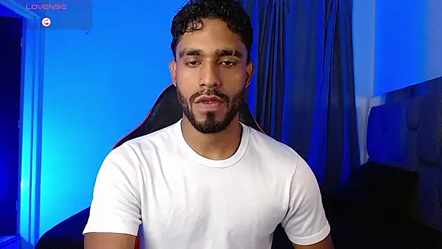 Snapshot of Damiano_walker chatting on 06-25-26, 04:01 Damiano walker online show from 06-25-26, 04:01