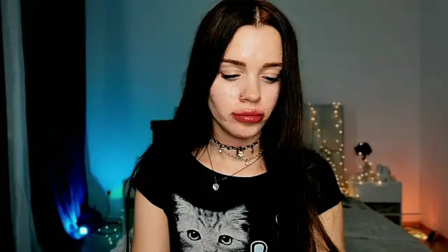 Snapshot of Little_cuti1e chatting on 07-23-26, 10:13 Little cuti1e online show from 07-23-26, 10:13