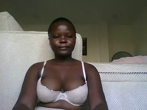 Snapshot of thepreetyone chatting on 06-15-26, 02:08 thepreetyone online show from 06-15-26, 02:08