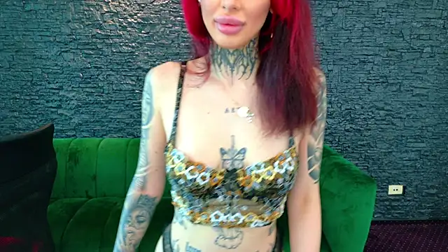 Snapshot of CassyFoxyy chatting on 07-19-26, 04:38 CassyFoxyy online show from 07-19-26, 04:38