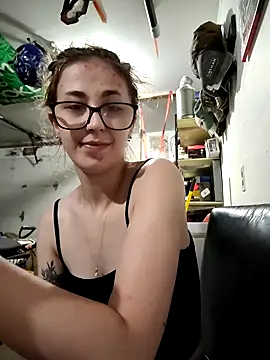 Snapshot of NeedyNina chatting on 07-28-26, 11:17 NeedyNina online show from 07-28-26, 11:17