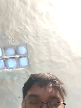 Snapshot of soileh21 chatting on 06-22-26, 01:29 soileh21 online show from 06-22-26, 01:29
