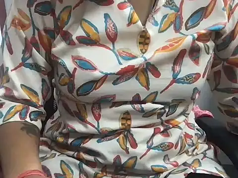 Kashmiri Queen online show from 06-16-26, 07:55