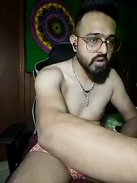 freakkydessi online show from 06-25-26, 06:56