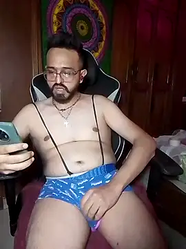 freakkydessi online show from 06-26-26, 09:41