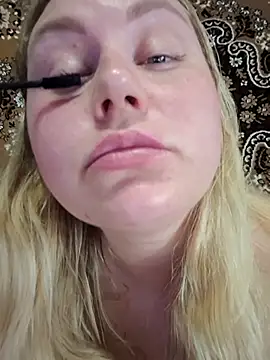 Sunshine-Lina online show from 07-26-26, 02:13