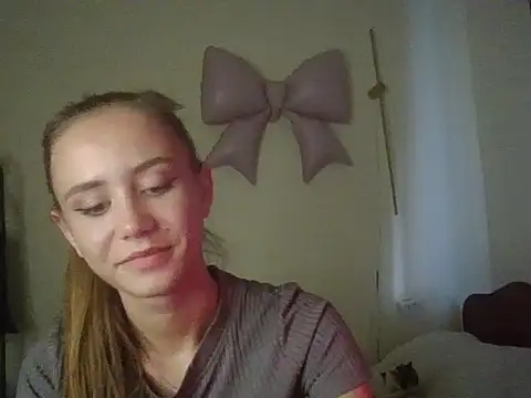 MyLittle Flame  online show from 06-29-26, 01:33