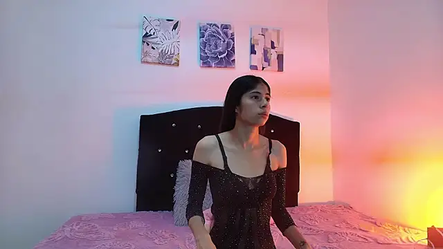 Snapshot of Dahlia__Vixen chatting on 07-11-26, 11:24 Dahlia Vixen online show from 07-11-26, 11:24
