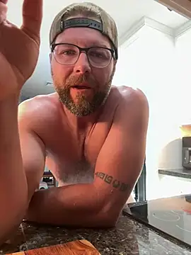 SamySmiles online show from 06-18-26, 01:06