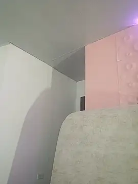 Snapshot of Gabriellaa27_ chatting on 07-01-26, 12:51 Gabriellaa27 online show from 07-01-26, 12:51