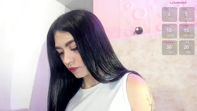 Snapshot of Gabriellaa27_ chatting on 07-13-26, 12:52 Gabriellaa27 online show from 07-13-26, 12:52