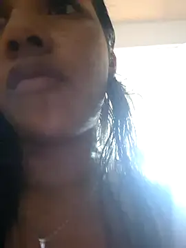 Snapshot of sophiagomezx chatting on 07-08-26, 02:05 sophiagomezx online show from 07-08-26, 02:05