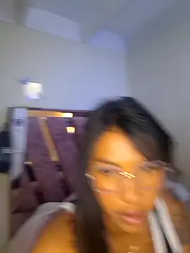 Snapshot of sophiagomezx chatting on 07-22-26, 06:32 sophiagomezx online show from 07-22-26, 06:32