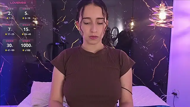 Snapshot of ZoeBlissX chatting on 07-18-26, 11:47 ZoeBlissX online show from 07-18-26, 11:47