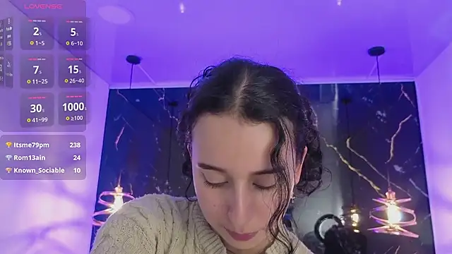 Snapshot of ZoeBlissX chatting on 07-28-26, 03:21 ZoeBlissX online show from 07-28-26, 03:21