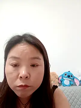 Snapshot of lukby0 chatting on 06-18-26, 12:31 lukby0 online show from 06-18-26, 12:31