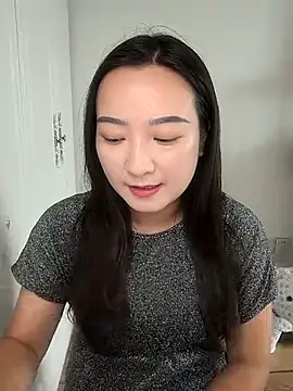 yumo77 online show from 06-24-26, 05:06