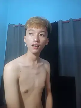Fem phiLboy69 online show from 06-28-26, 08:04