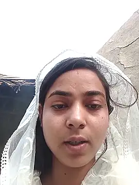 Simran 143 online show from 06-17-26, 12:40