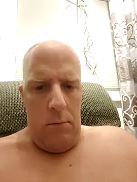 Snapshot of erer211 chatting on 07-05-26, 01:34 erer211 online show from 07-05-26, 01:34