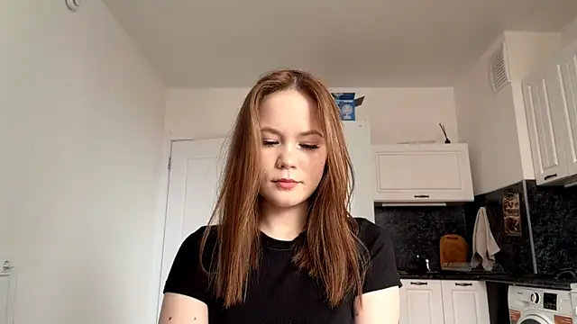 Snapshot of LauranAngelbeck chatting on 06-21-26, 03:20 LauranAngelbeck online show from 06-21-26, 03:20
