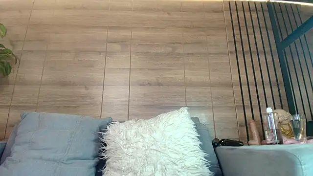 alys molly 11 online show from 07-31-26, 11:09