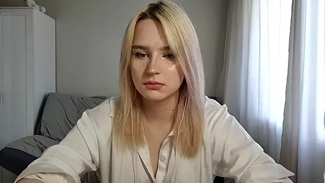 BloomMoon online show from 07-05-26, 12:56
