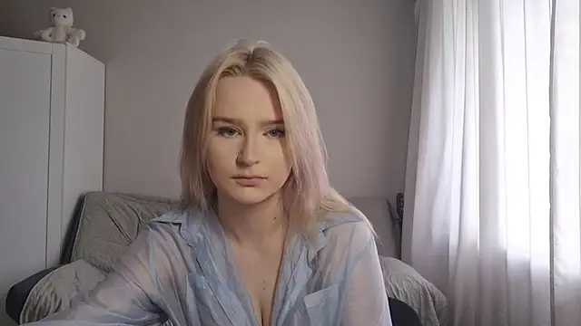 BloomMoon online show from 07-20-26, 12:51