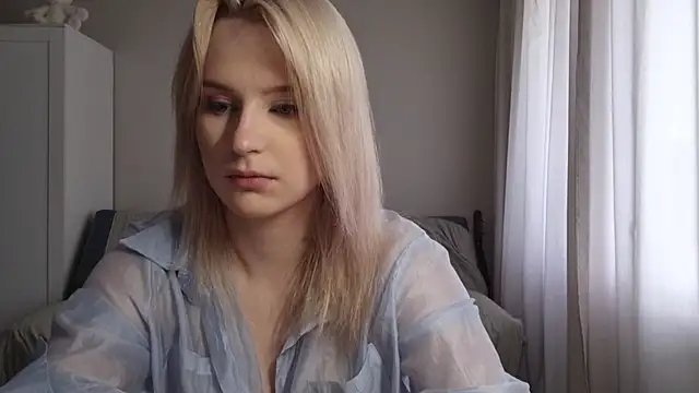 BloomMoon online show from 07-25-26, 12:25