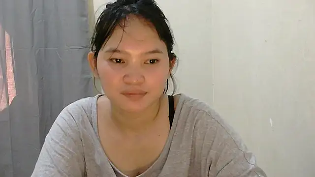 Snapshot of Fhwilloughbyxx chatting on 06-27-26, 06:29 Fhwilloughbyxx online show from 06-27-26, 06:29