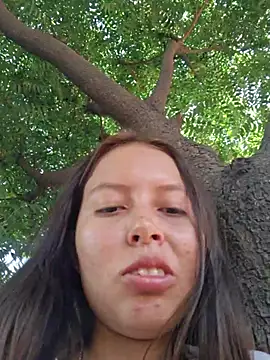 Snapshot of Khelmi chatting on 07-25-26, 02:58 Khelmi online show from 07-25-26, 02:58