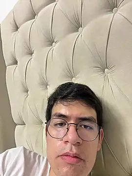 Snapshot of FernanHot69 chatting on 06-19-26, 03:11 FernanHot69 online show from 06-19-26, 03:11