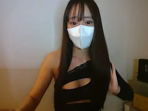 Snapshot of cocochan10 chatting on 06-20-26, 03:59 cocochan10 online show from 06-20-26, 03:59