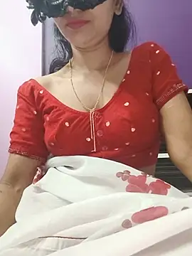 Snapshot of Night_Queen24 chatting on 07-22-26, 02:53 Night Queen24 online show from 07-22-26, 02:53