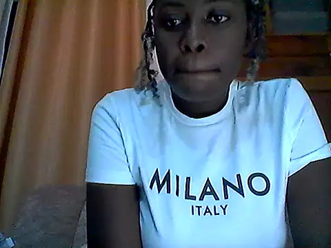 Snapshot of Sexy-alma210 chatting on 07-07-26, 03:38 Sexy-alma210 online show from 07-07-26, 03:38