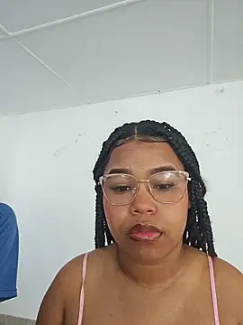 Snapshot of Alexandra_Jaramillo chatting on 06-20-26, 12:19 Alexandra Jaramillo online show from 06-20-26, 12:19