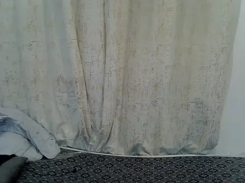 Snapshot of sexyeve1 chatting on 07-18-26, 06:06 sexyeve1 online show from 07-18-26, 06:06