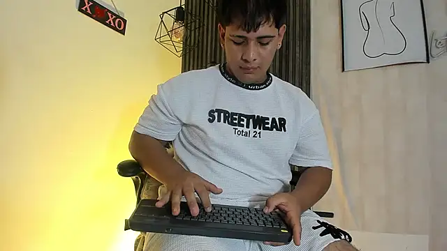 Liam grey01  online show from 06-26-26, 07:29