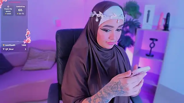 Snapshot of kithanaa chatting on 07-09-26, 11:53 kithanaa online show from 07-09-26, 11:53