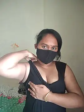 Snapshot of Lundpakadu chatting on 07-12-26, 05:31 Lundpakadu online show from 07-12-26, 05:31