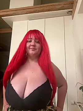 Snapshot of Liliabuton chatting on 07-20-26, 01:42 Liliabuton online show from 07-20-26, 01:42