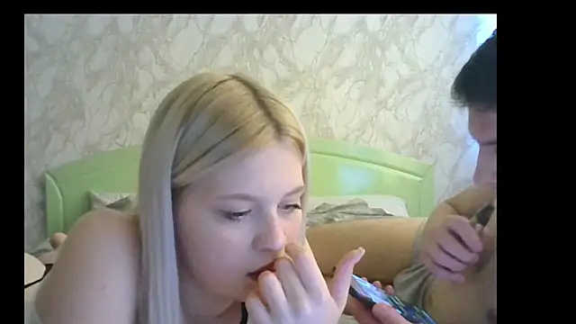 sweet Velmira online show from 06-26-26, 09:25