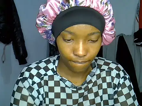 Snapshot of pretty_jaz chatting on 06-28-26, 05:19 pretty jaz online show from 06-28-26, 05:19