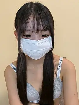 risa      online show from 07-16-26, 02:34